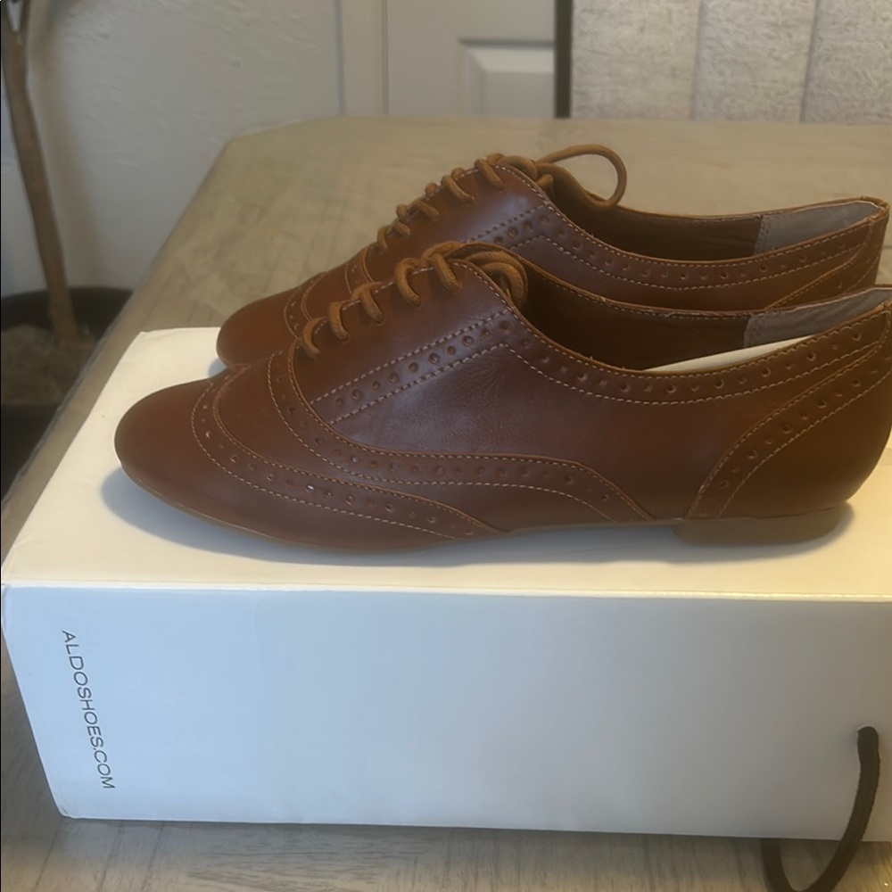 Aldo Tan Brogue Flats